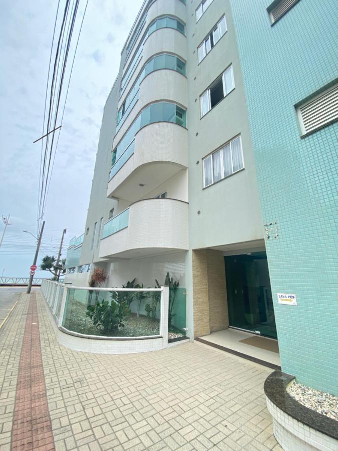 Gravata Predio Frente Mar Ao Lado Beto Carrero E Balneario Camboriu Brisamarbc4 Apartment Navegantes Room photo